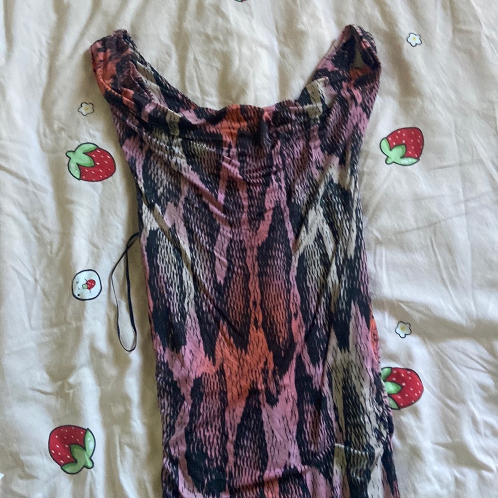 pink and black guess dress